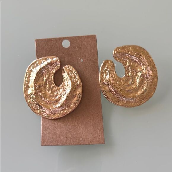 Gold Textured Earrings A1122 - Picture 4 of 4